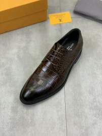 Picture of Louis Vuitton Shoes _SKULVsz38-442Cn063413736